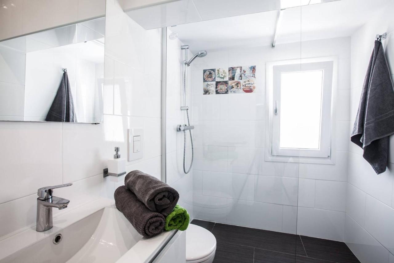 Surfersresidence Tarifa Luaran gambar
